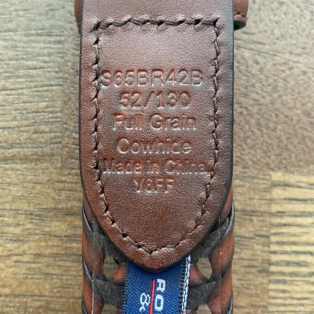 Roundtree & Yorke Big & Tall Brown V-Braided Leather Belt Size 52/130